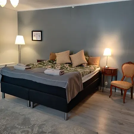 Ruustinna Hotelli & B&B Majoitus * Saarijärvi